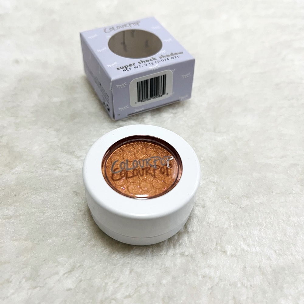 COLOURPOP SUPER SHOCK SHADOW.